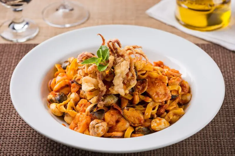 Fettuccine Ai Frutti di Mare